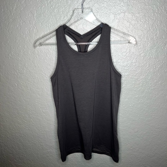 BNWOT Athleta Gray Tank Top - Picture 3 of 7